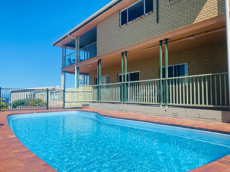 2/100 COOLOOLA DRIVE, Rainbow Beach QLD 4581