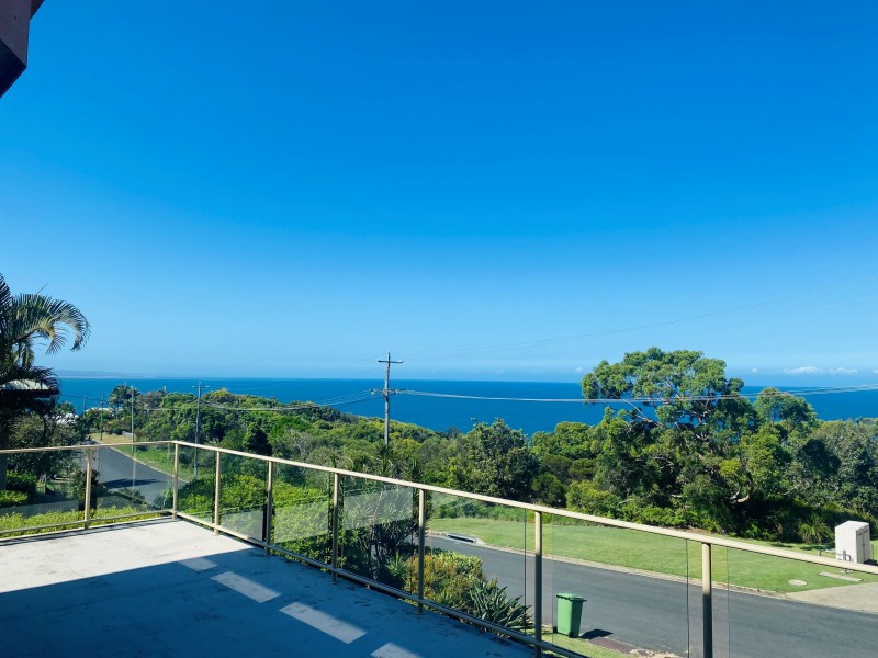 2/100 COOLOOLA DRIVE, Rainbow Beach QLD 4581