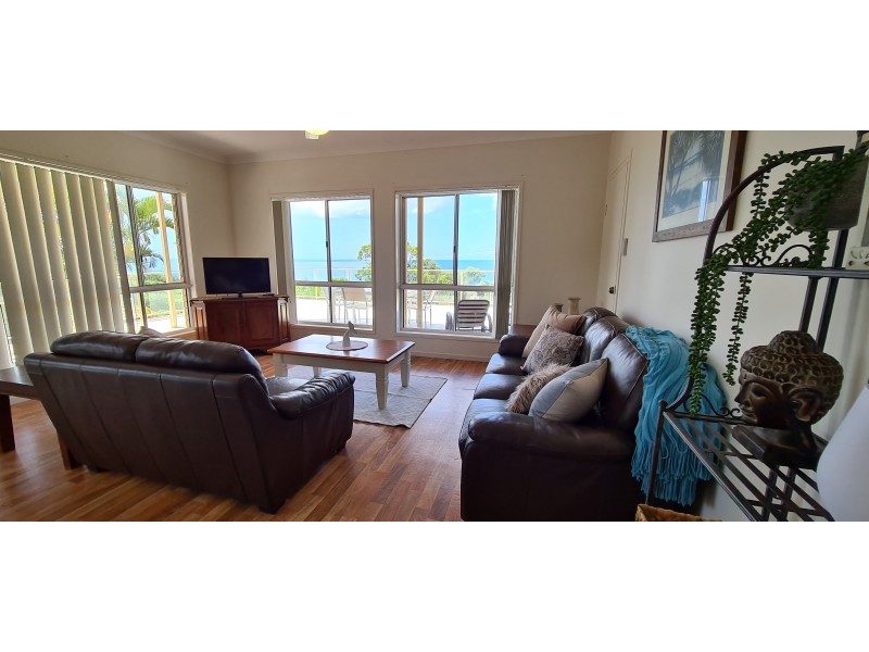 2/100 COOLOOLA DRIVE, Rainbow Beach QLD 4581