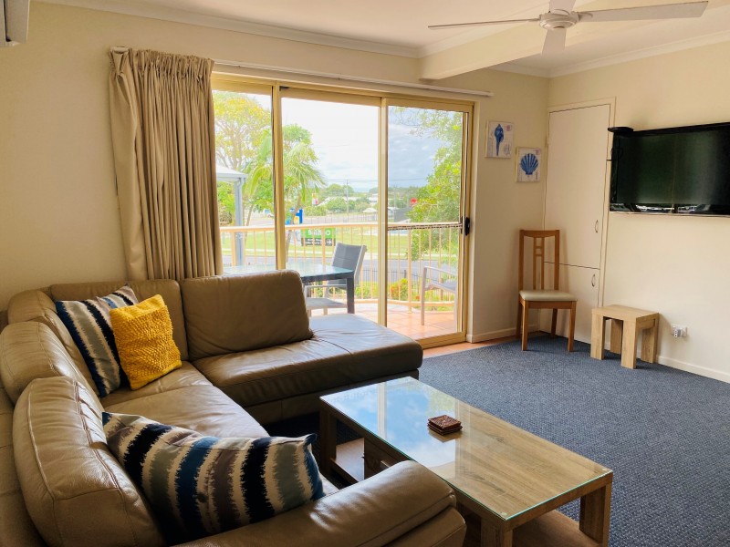 6/2-4 DOUBLE ISLAND DRIVE, Rainbow Beach QLD 4581