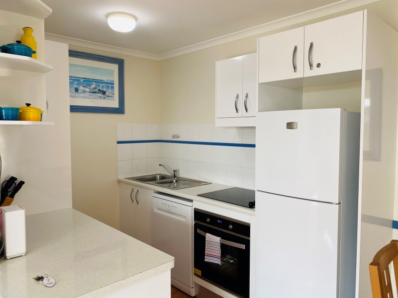 6/2-4 DOUBLE ISLAND DRIVE, Rainbow Beach QLD 4581