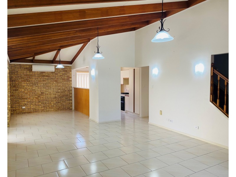 1 DULKARA COURT, Rainbow Beach QLD 4581