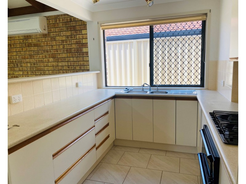 1 DULKARA COURT, Rainbow Beach QLD 4581