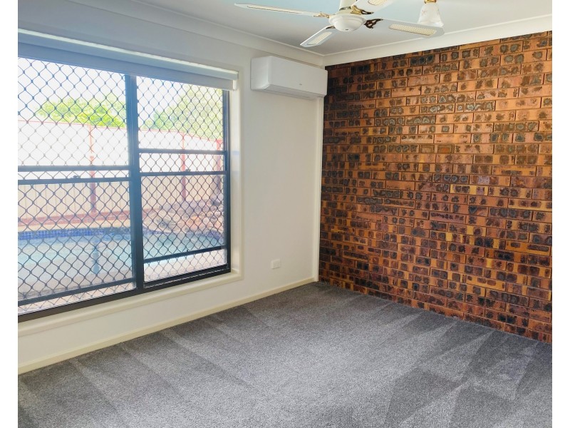 1 DULKARA COURT, Rainbow Beach QLD 4581