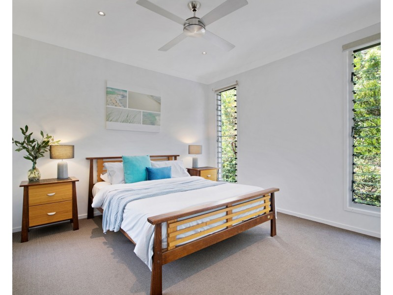 17 Naiad Court, Rainbow Beach QLD 4581