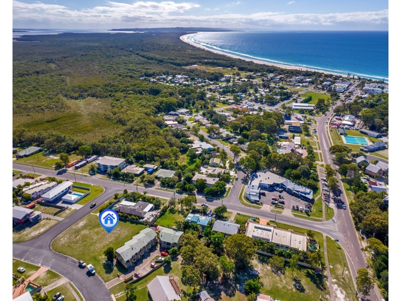 43 Manooka Drive, Rainbow Beach QLD 4581