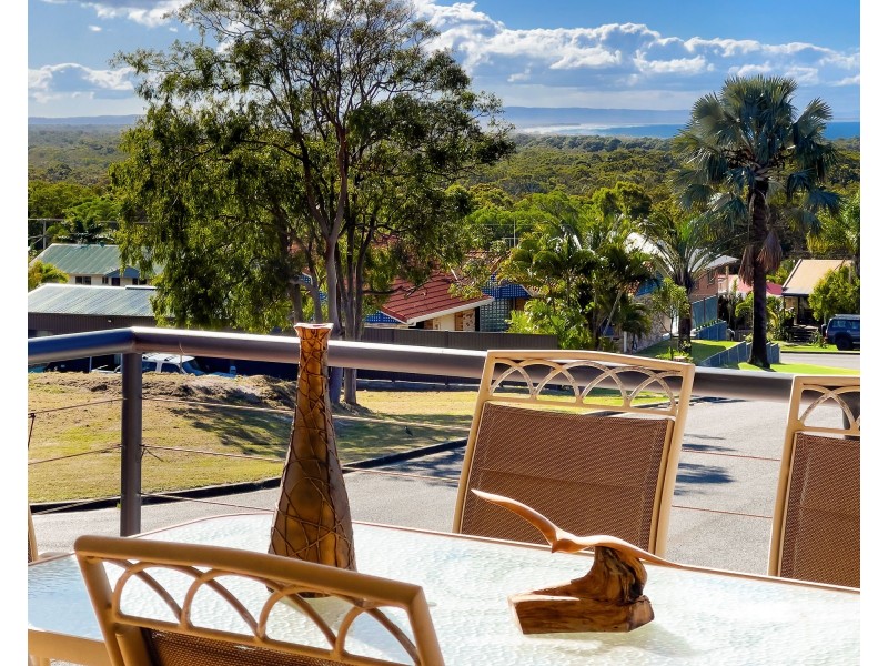 32 TINGIRA CLOSE, Rainbow Beach QLD 4581