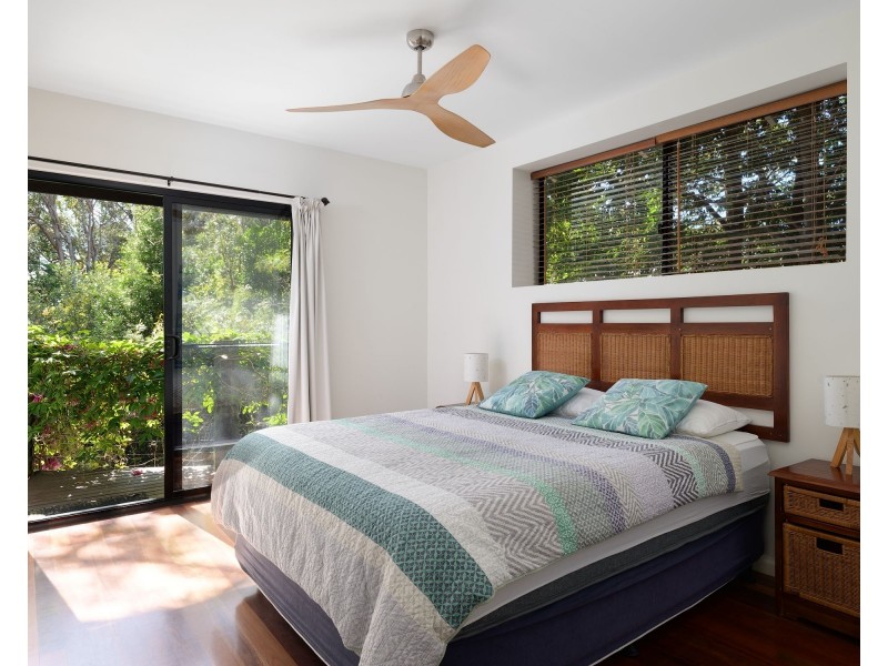 9 Naiad Court, Rainbow Beach QLD 4581