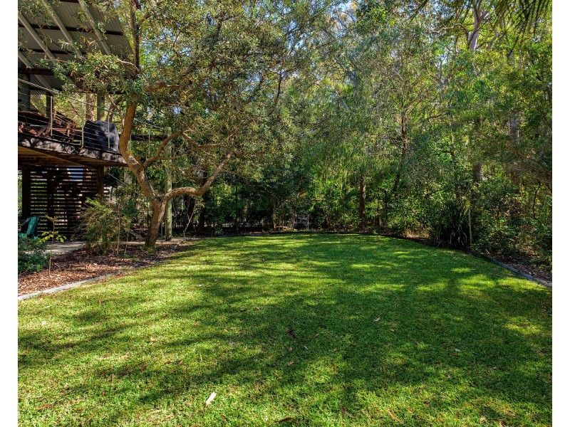 9 Naiad Court, Rainbow Beach QLD 4581
