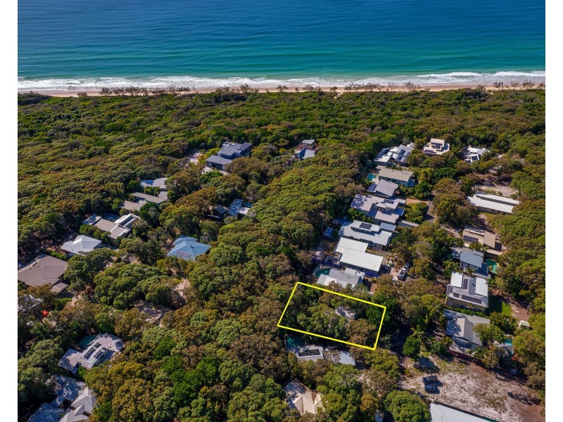 9 Naiad Court, Rainbow Beach QLD 4581