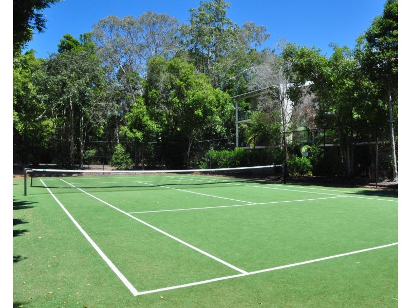 24/15 RAINBOW SHORES DRIVE, Rainbow Beach QLD 4581