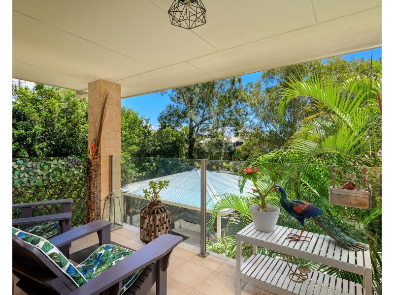 2/9 Zircon Street, Rainbow Beach QLD 4581
