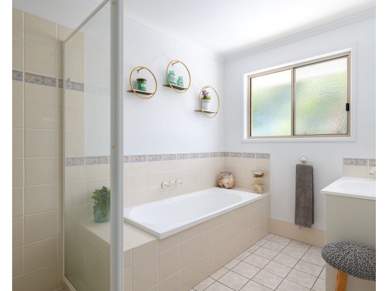 2/9 Zircon Street, Rainbow Beach QLD 4581