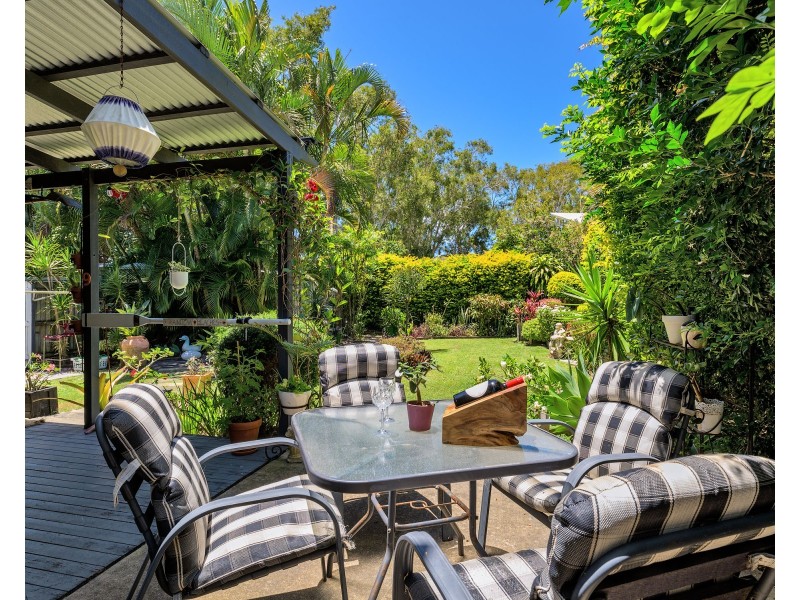 2/9 Zircon Street, Rainbow Beach QLD 4581