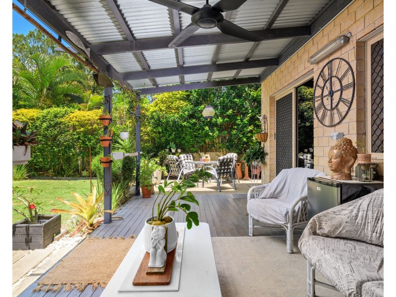 2/9 Zircon Street, Rainbow Beach QLD 4581