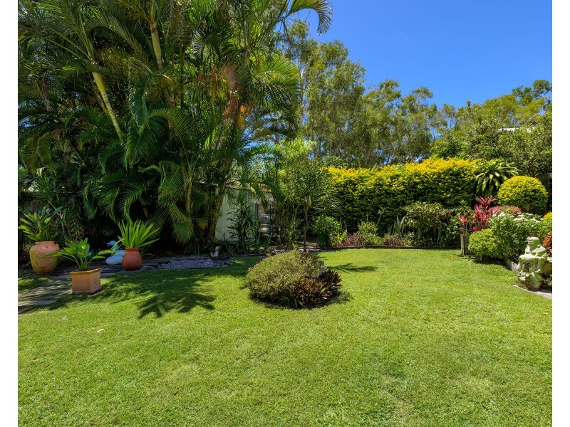 2/9 Zircon Street, Rainbow Beach QLD 4581