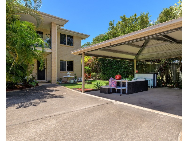 2/9 Zircon Street, Rainbow Beach QLD 4581