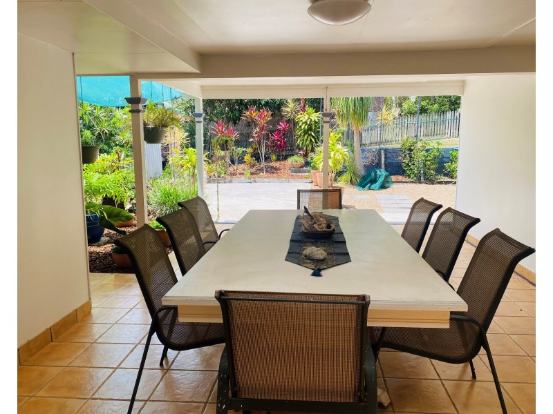 23 Bomburra Court, Rainbow Beach QLD 4581