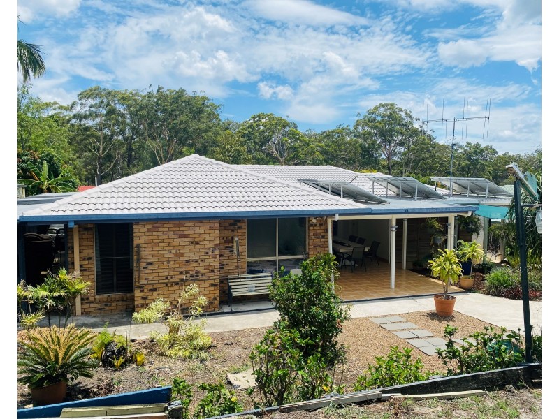23 Bomburra Court, Rainbow Beach QLD 4581
