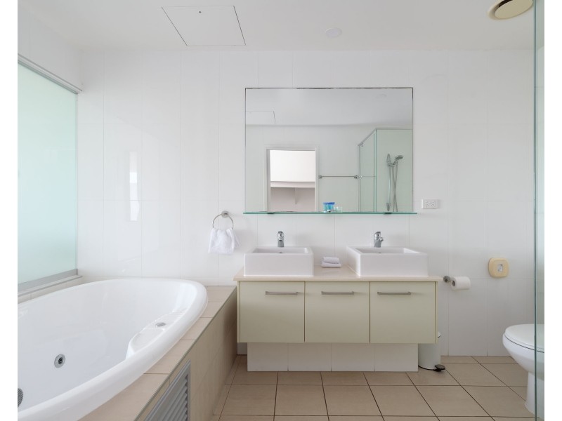 4/3-5 Ocean View Parade, Rainbow Beach QLD 4581