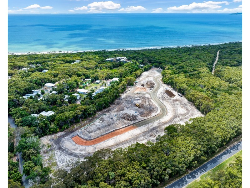 1 Wyvern Road, Rainbow Beach QLD 4581