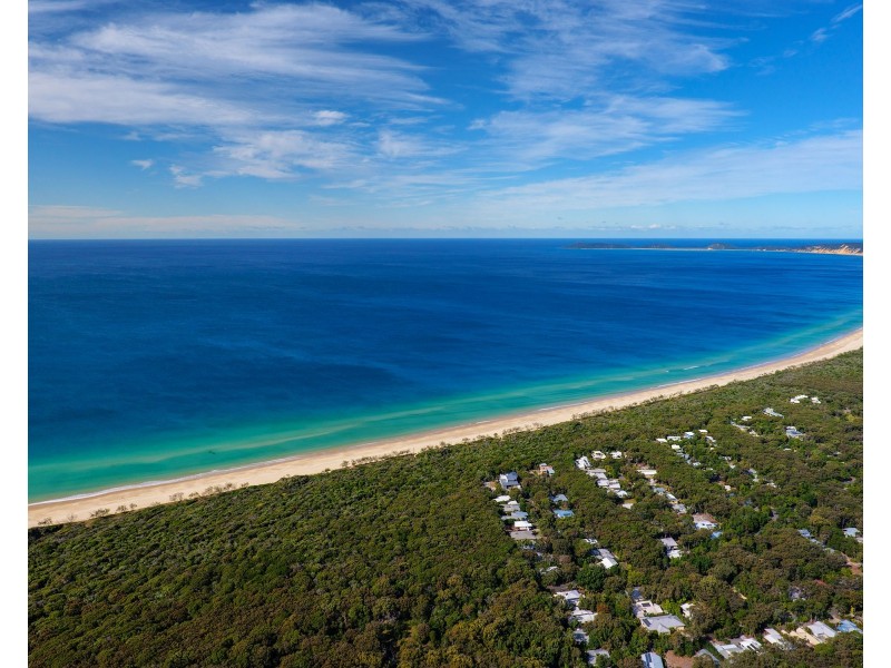1 Wyvern Road, Rainbow Beach QLD 4581