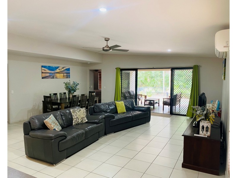 12 Satinwood Road, Rainbow Beach QLD 4581