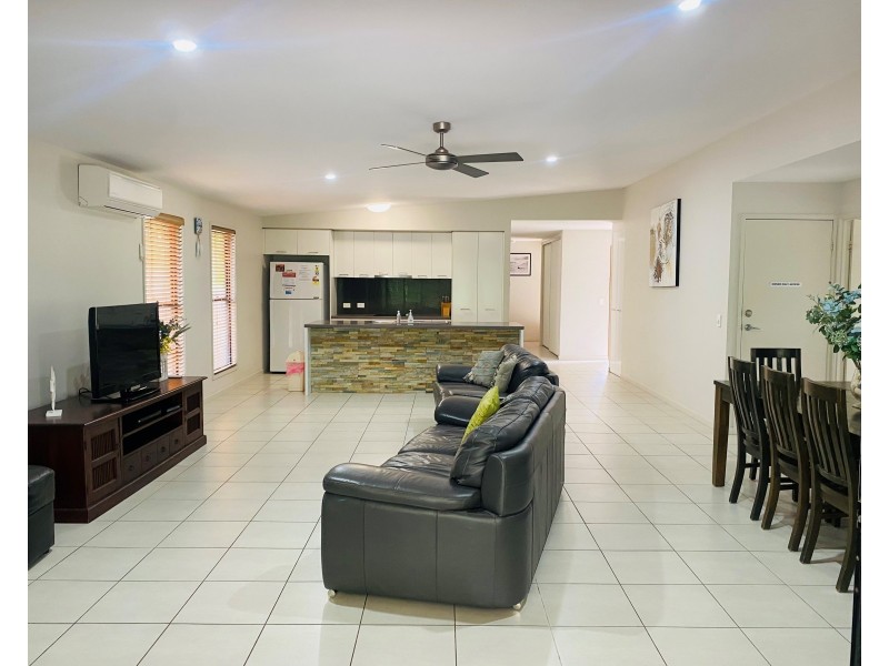 12 Satinwood Road, Rainbow Beach QLD 4581