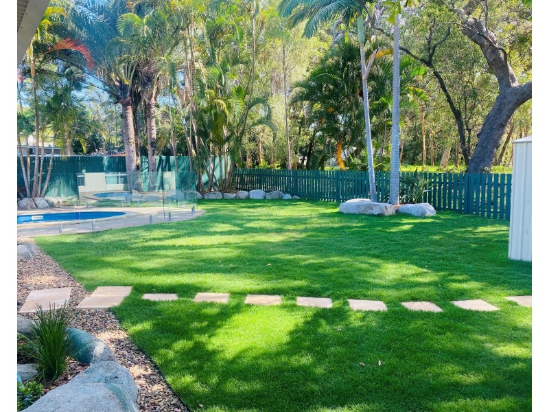 18 Rumbalara Avenue, Rainbow Beach QLD 4581