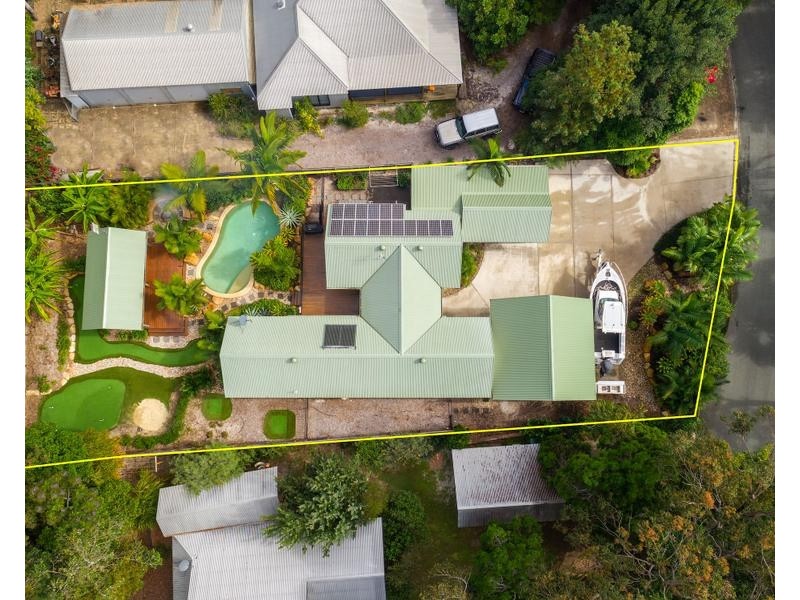 11 Satinwood Drive, Rainbow Beach QLD 4581