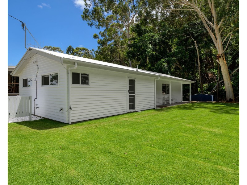 61 DOUBLE ISLAND DRIVE, Rainbow Beach QLD 4581