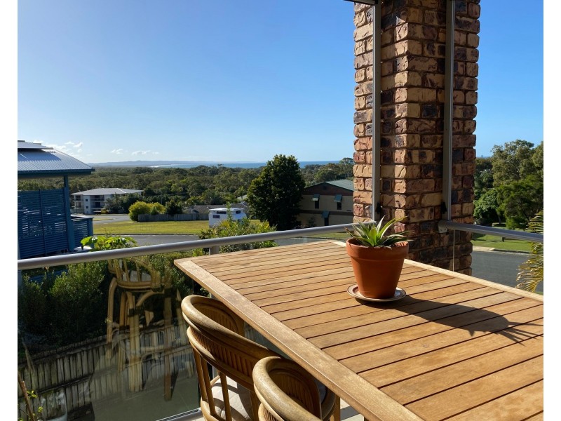 1/48 Manooka Drive, Rainbow Beach QLD 4581