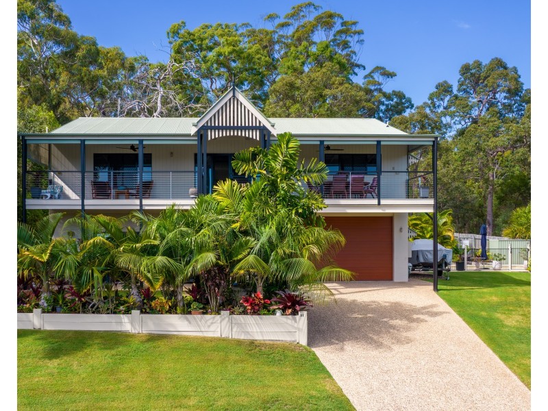 31 Bomburra Court, Rainbow Beach QLD 4581