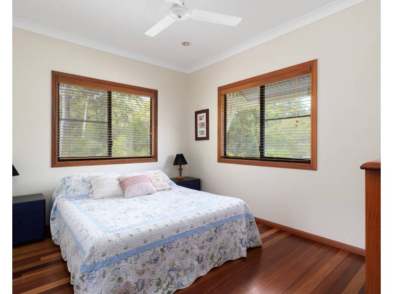 31 Bomburra Court, Rainbow Beach QLD 4581