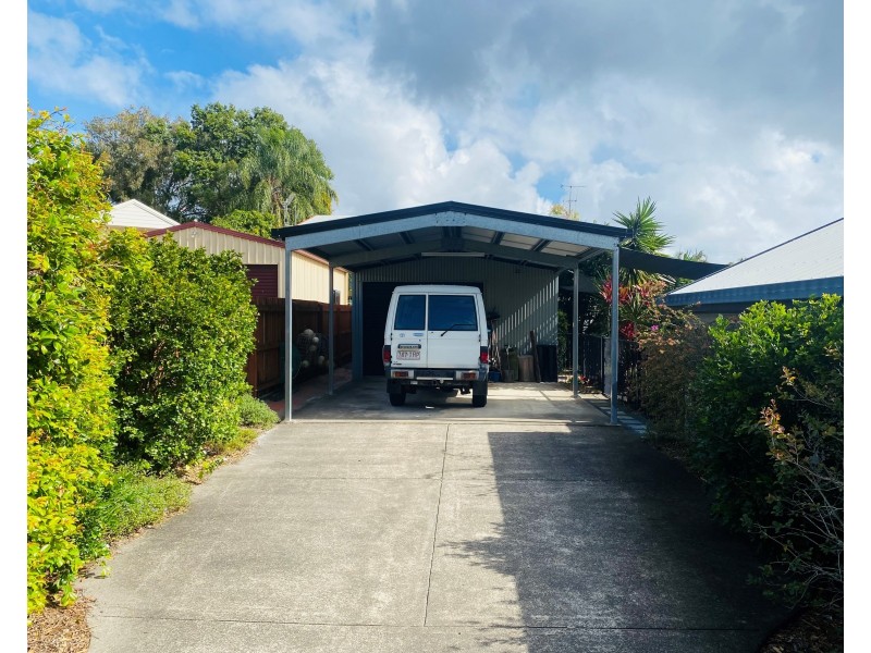 4 Larapinta Court, Rainbow Beach QLD 4581