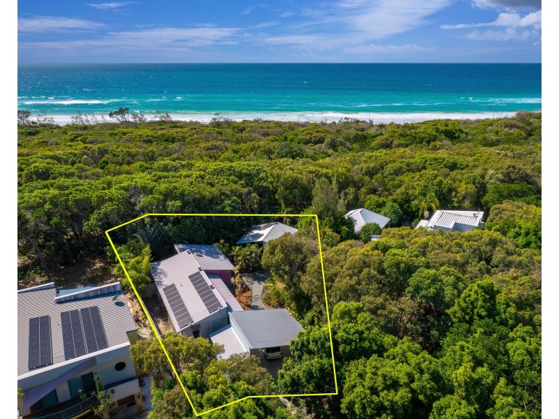 22 Orania Street, Rainbow Beach QLD 4581