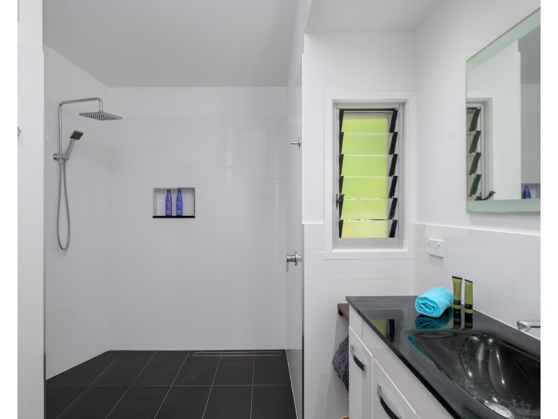 22 Orania Street, Rainbow Beach QLD 4581