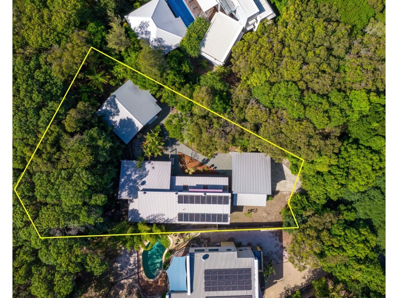 22 Orania Street, Rainbow Beach QLD 4581