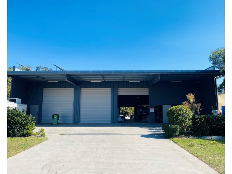 16 Karoonda Road, Rainbow Beach QLD 4581