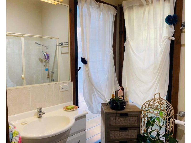 3 BELLE COURT, Rainbow Beach QLD 4581