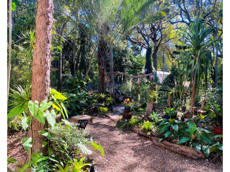 3 BELLE COURT, Rainbow Beach QLD 4581