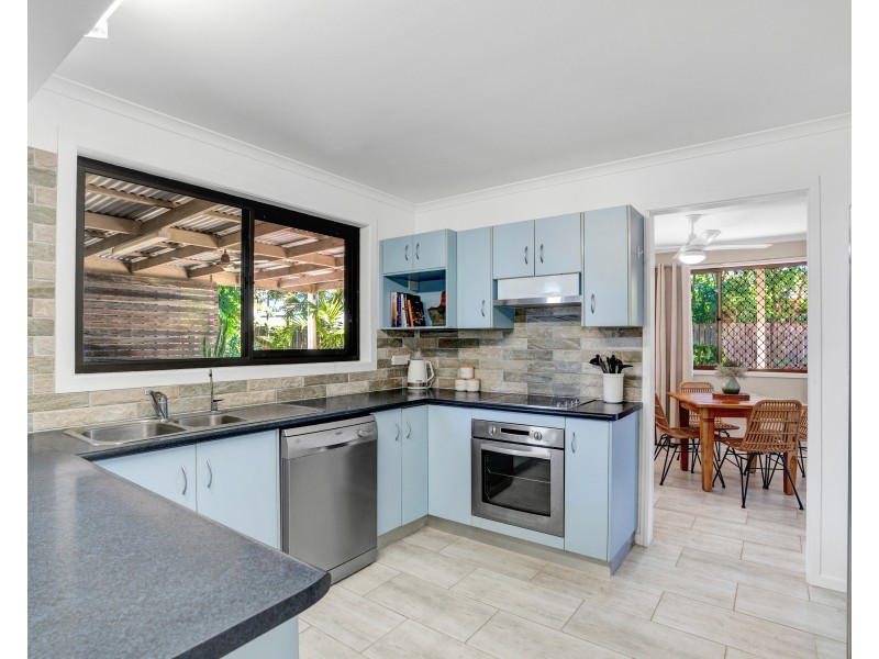 50 TINGIRA CLOSE, Rainbow Beach QLD 4581