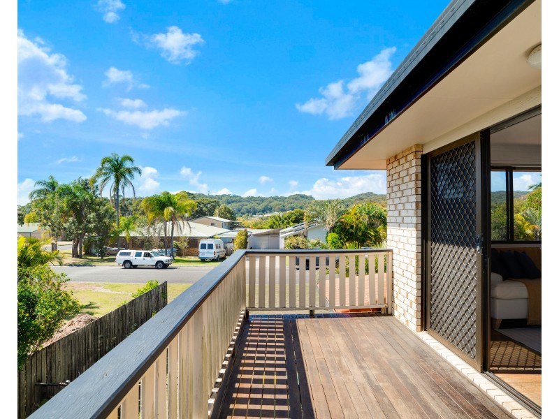 50 TINGIRA CLOSE, Rainbow Beach QLD 4581