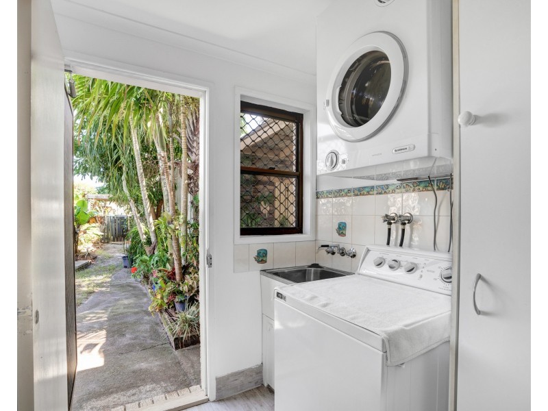 50 TINGIRA CLOSE, Rainbow Beach QLD 4581