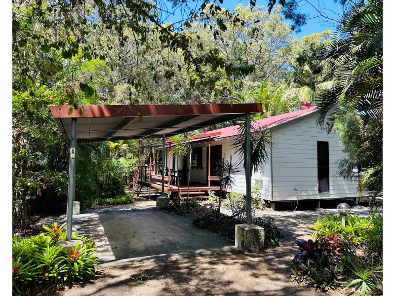 6 ESPRIT DRIVE, Rainbow Beach QLD 4581