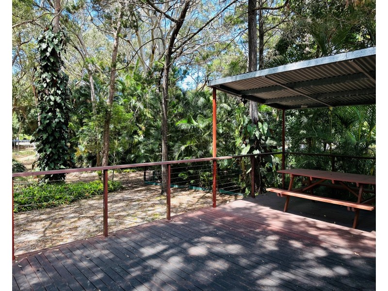 6 ESPRIT DRIVE, Rainbow Beach QLD 4581