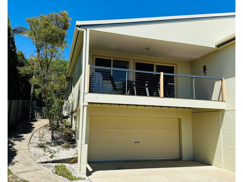 1/36 MANOOKA DRIVE, Rainbow Beach QLD 4581