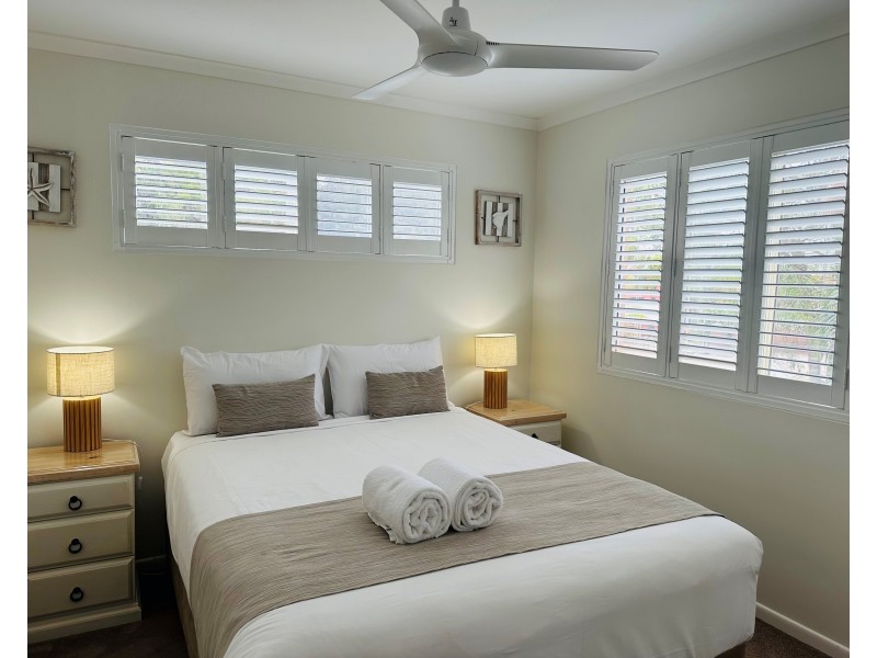 9/2-4 DOUBLE ISLAND DRIVE, Rainbow Beach QLD 4581