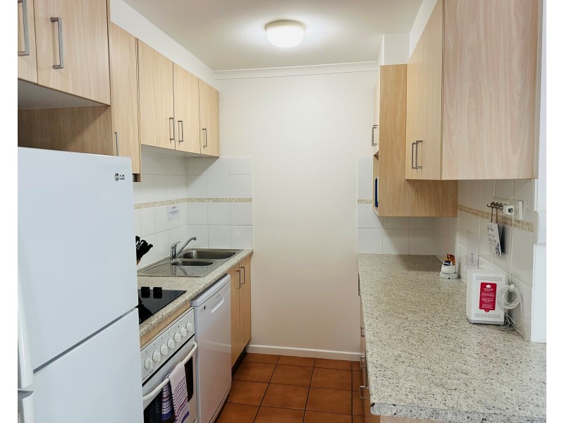 9/2-4 DOUBLE ISLAND DRIVE, Rainbow Beach QLD 4581