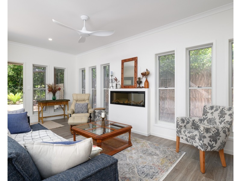 15 ORANIA ROAD, Rainbow Beach QLD 4581
